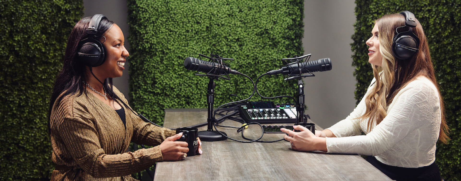 Podcast, Live, Conference, Tutorial, Editing and Many More with Fox Talks